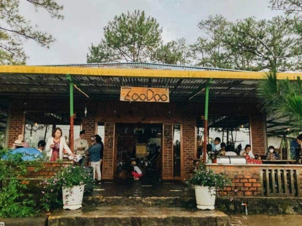 Quán café ngay tại trung tâm công viên – Nguồn: ZooDoo Cafe