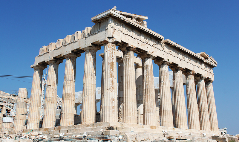 Đền Parthenon ở ngọn đồi Acropolis - Nguồn: Sưu tầm