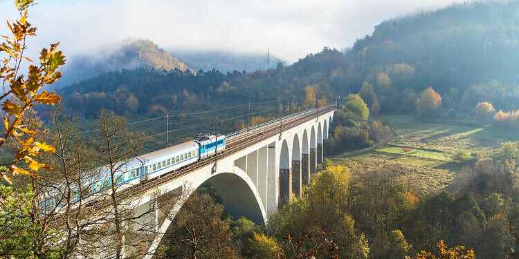 interrailing Khám phá châu âu trong 3 tuần với interrail – tuyến đường sắt tuyệt vời nhất