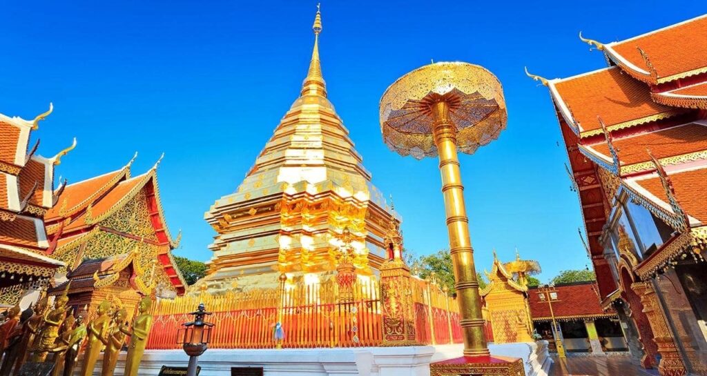 Doi Suthep với sắc vàng óng ánh đúng với danh xứ chùa vàng của Thái Lan – Nguồn: Internet 