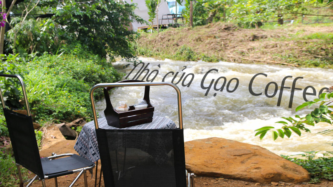 Khám phá Nhà của Gạo Coffee