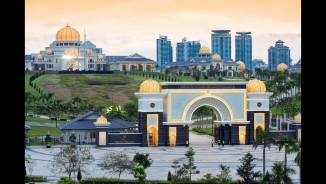 cung-dien-hoang-gia-1